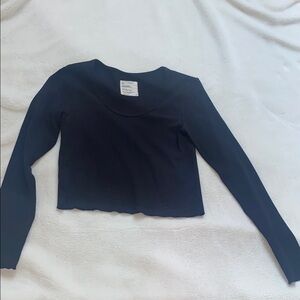 Women's Black Long Sleeve Top